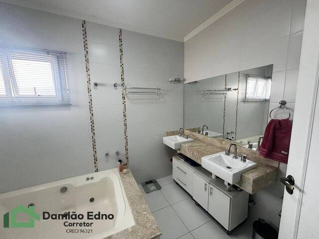 Casa em condomínio para Venda em Jundiaí - 4