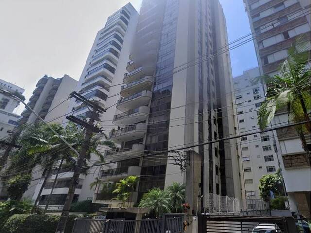 #2008 - Triplex para Venda em São Paulo - SP - 2