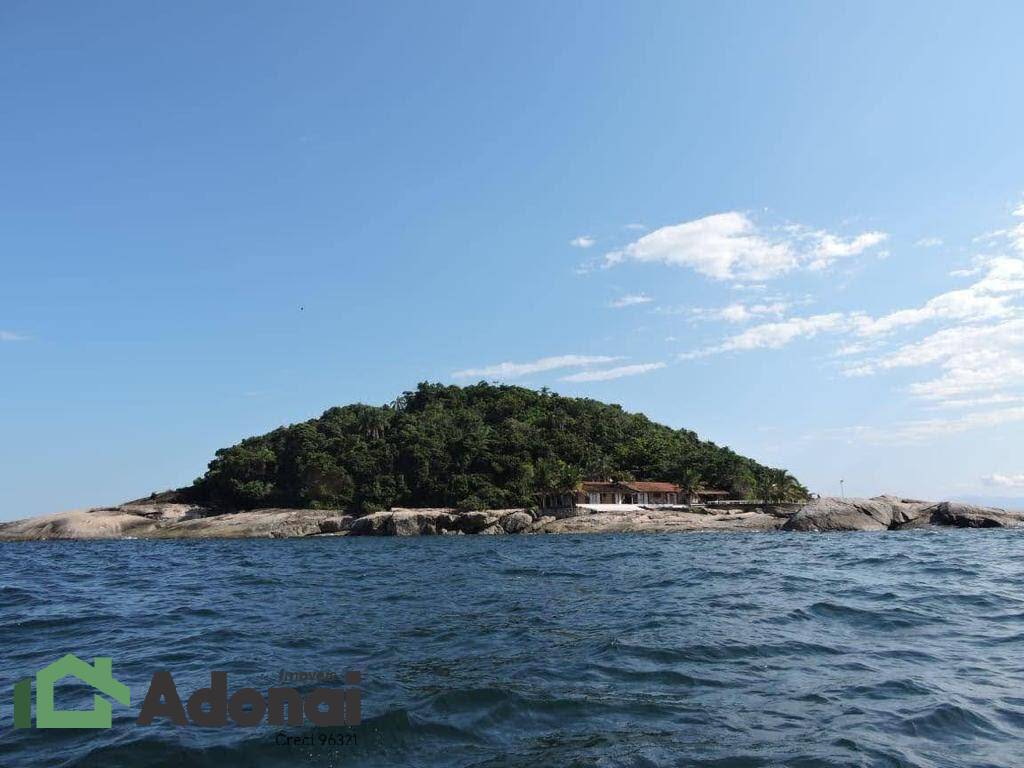 Casa à venda com 7 quartos, 800m² - Foto 1
