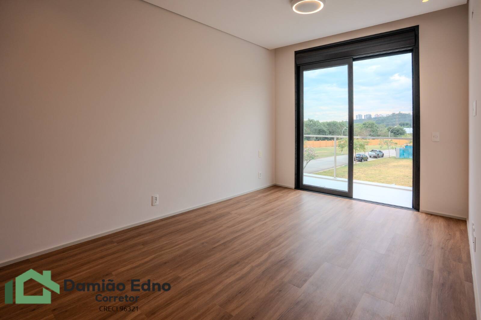 Casa de Condomínio à venda com 4 quartos, 348m² - Foto 5