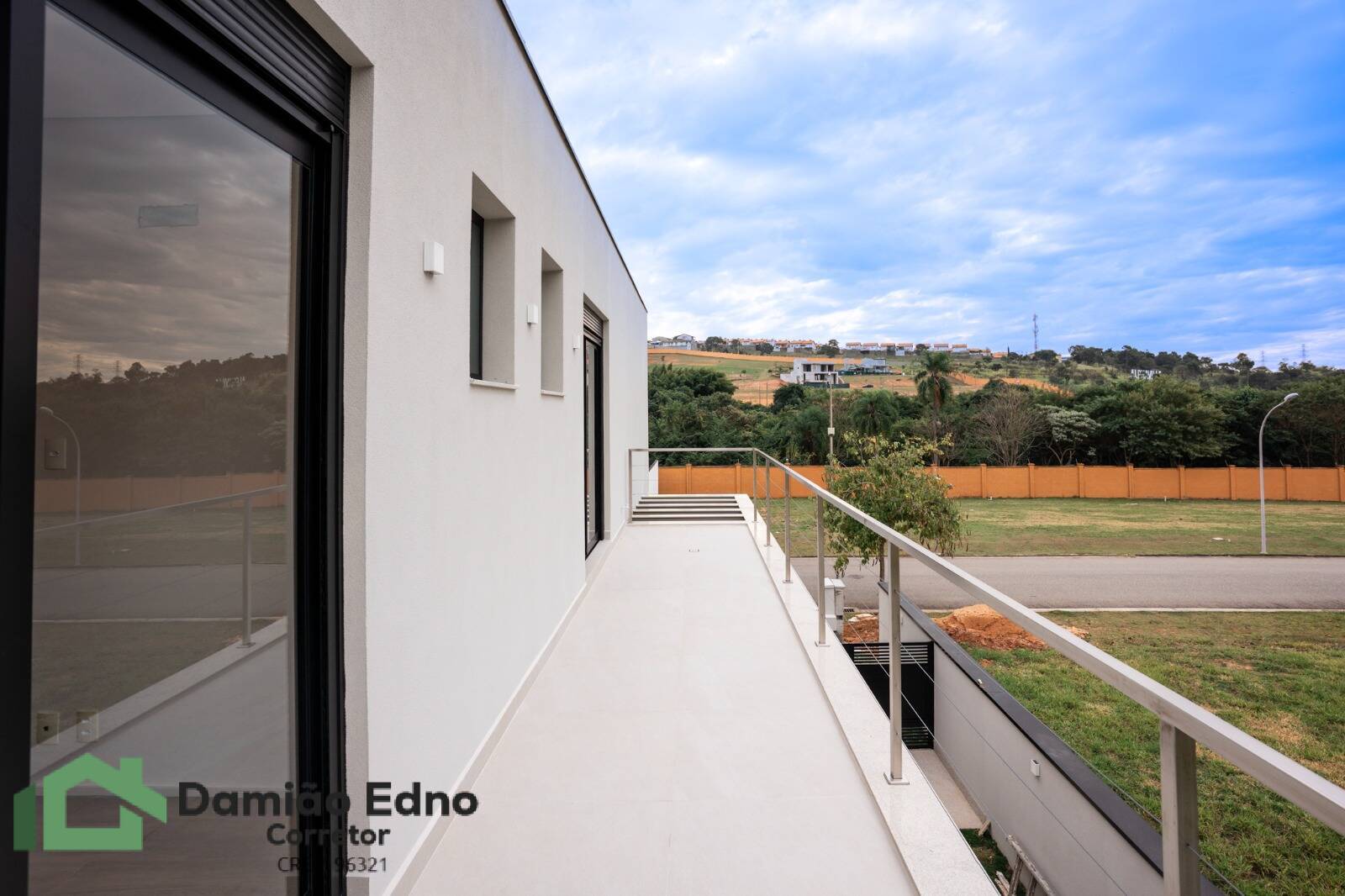 Casa de Condomínio à venda com 4 quartos, 348m² - Foto 10