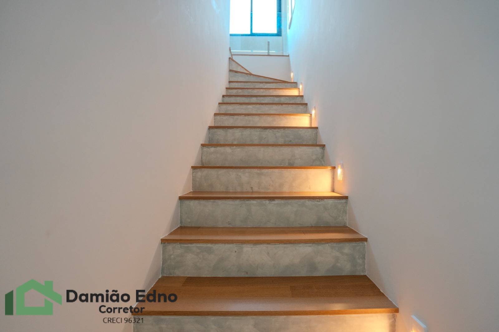 Casa de Condomínio à venda com 4 quartos, 348m² - Foto 12