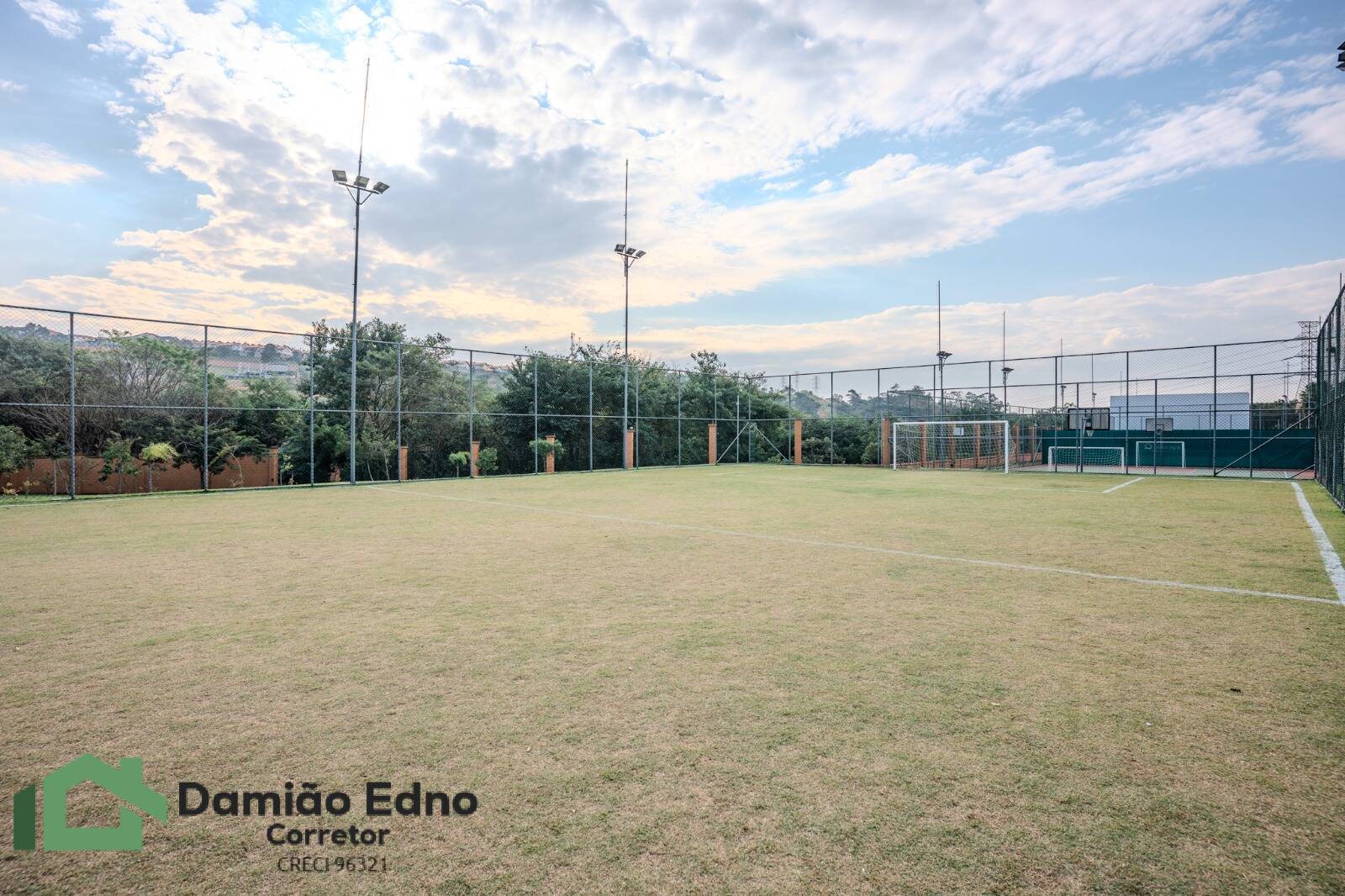 Casa de Condomínio à venda com 4 quartos, 348m² - Foto 18