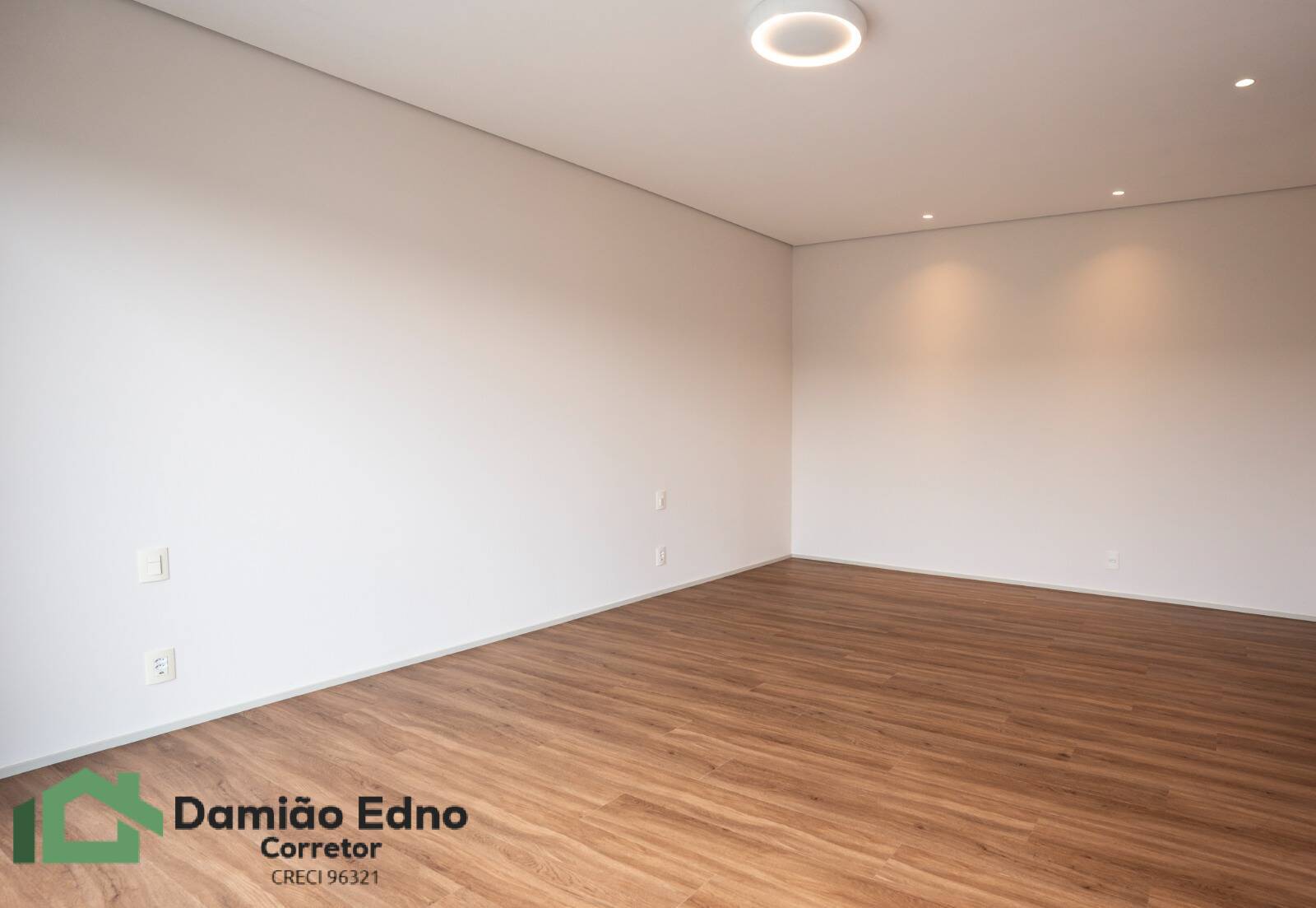 Casa de Condomínio à venda com 4 quartos, 348m² - Foto 30