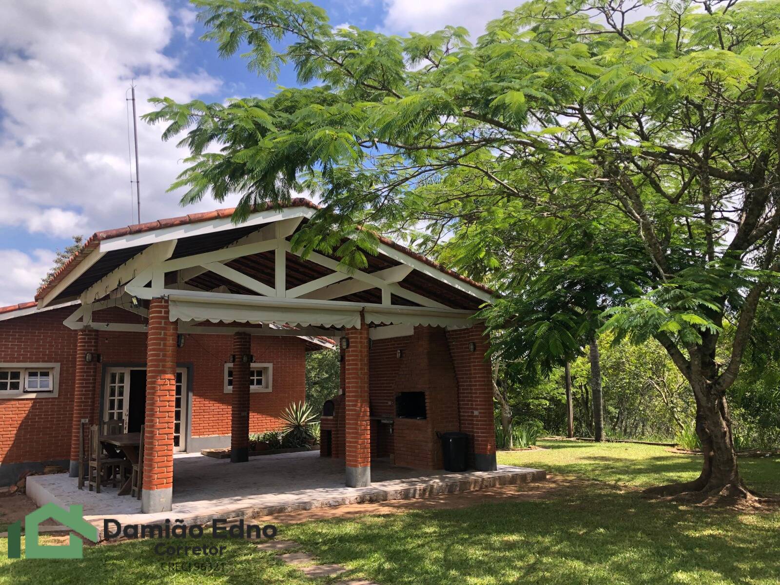 Chácara à venda com 3 quartos, 1000m² - Foto 4