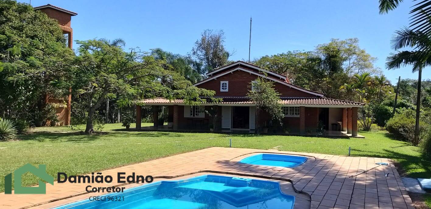 Chácara à venda com 3 quartos, 1000m² - Foto 1