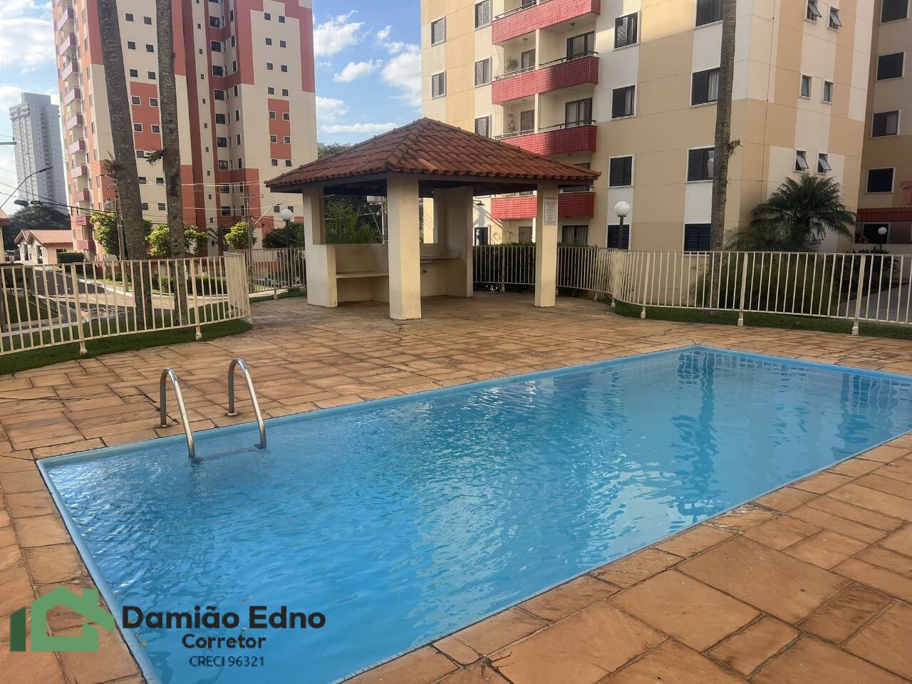 Apartamento à venda com 2 quartos, 96m² - Foto 5