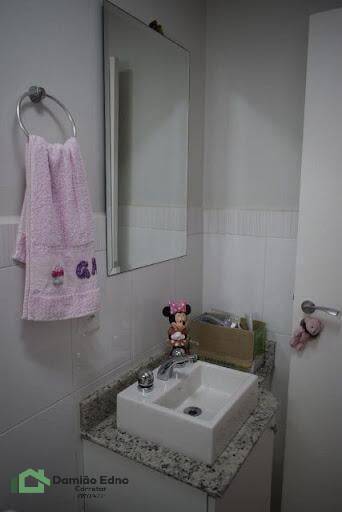 Casa de Condomínio à venda com 4 quartos, 390m² - Foto 8