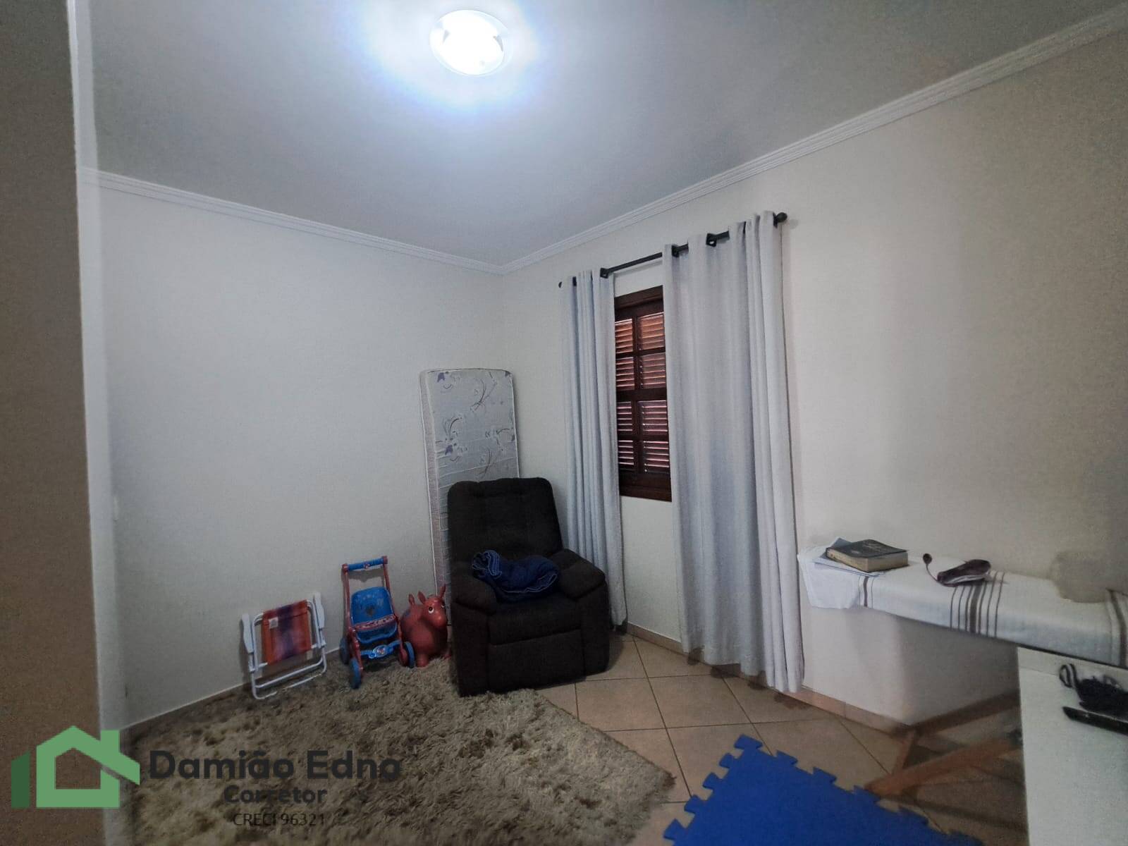 Casa, 4 quartos, 290 m² - Foto 20