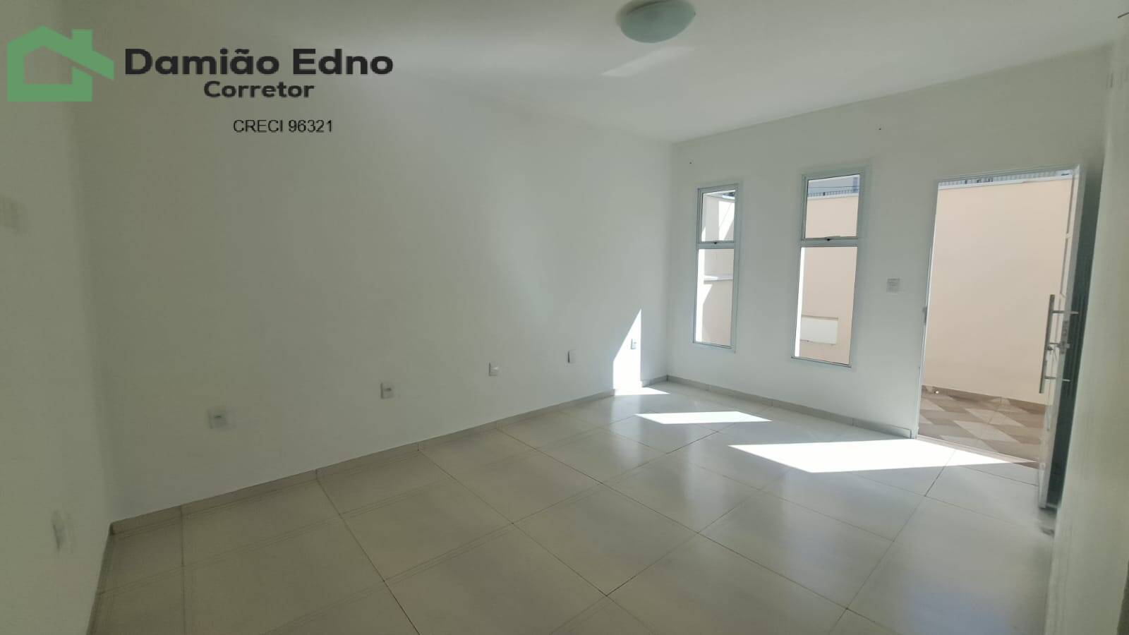 Casa, 3 quartos, 189 m² - Foto 2