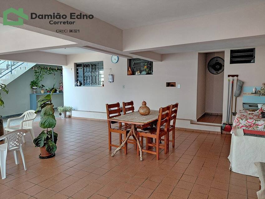 Casa, 3 quartos, 234 m² - Foto 12