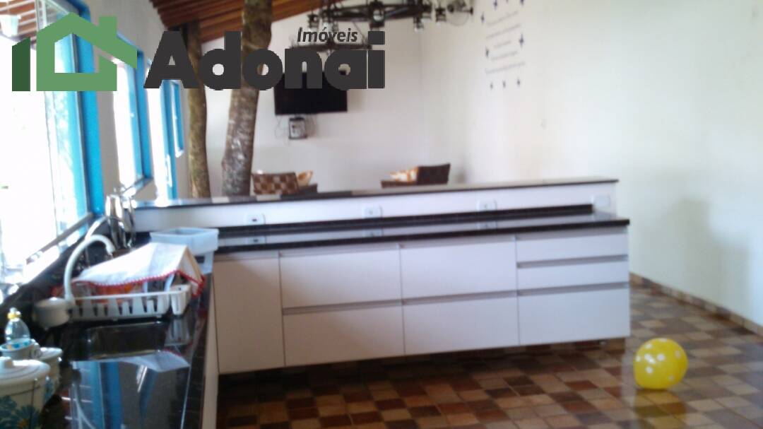 Chácara à venda com 3 quartos, 380m² - Foto 13