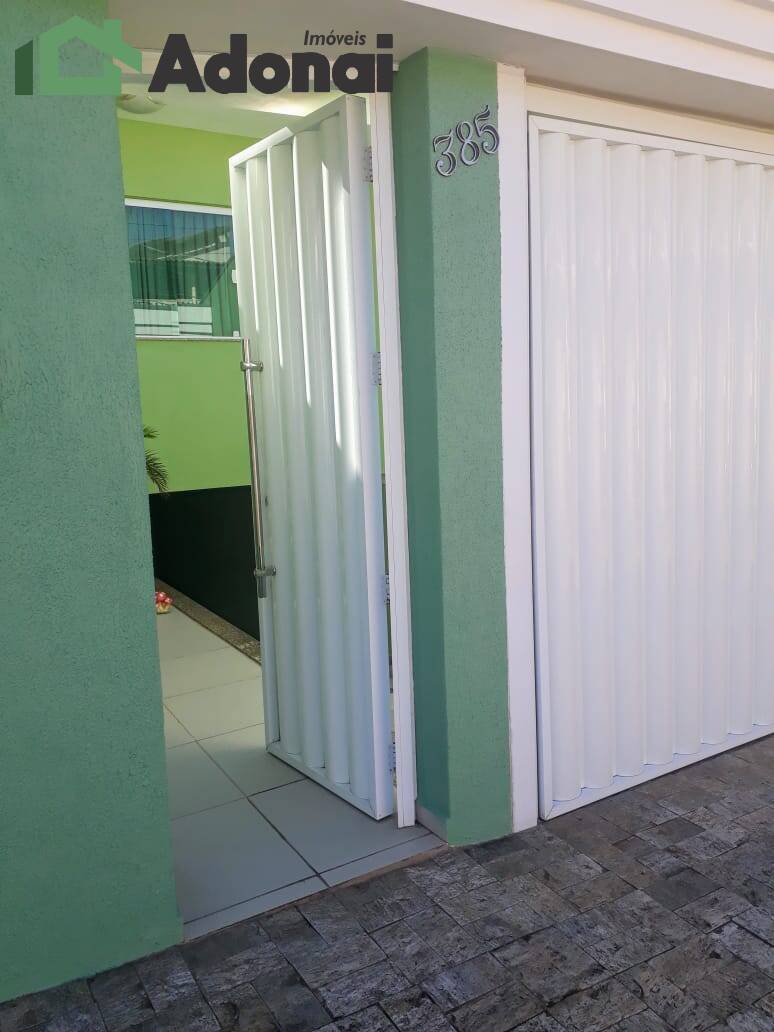 Casa à venda com 3 quartos, 225m² - Foto 14