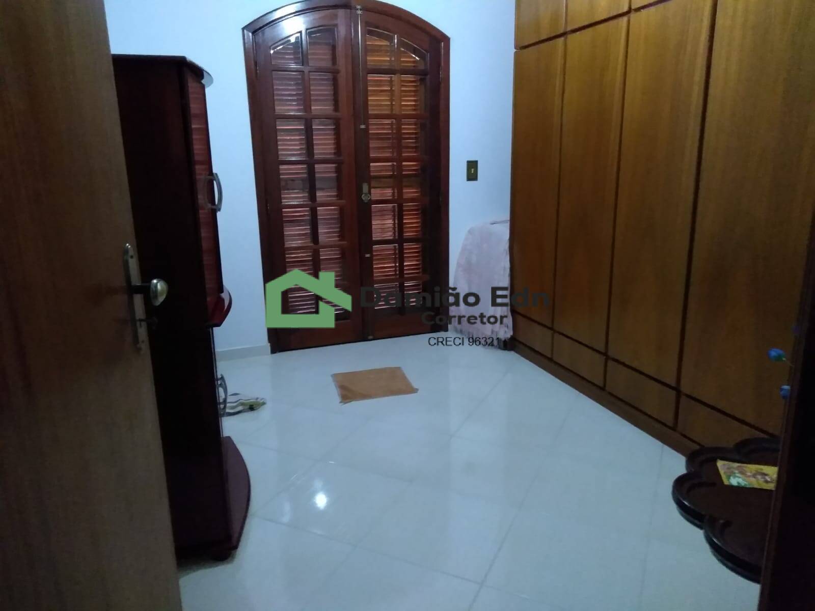 Casa, 4 quartos, 246 m² - Foto 10